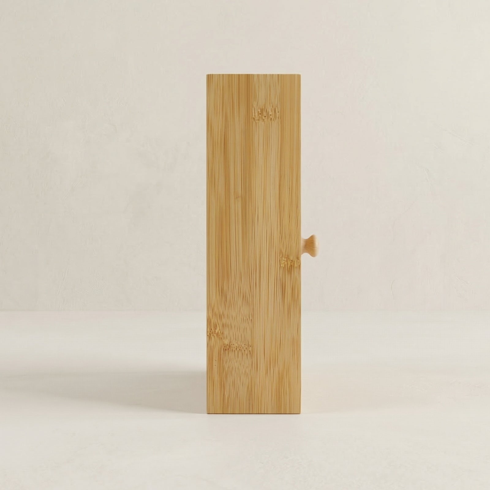 Wisząca szafka na klucze KIZU, 19 x 27 x 6 cm, bambus