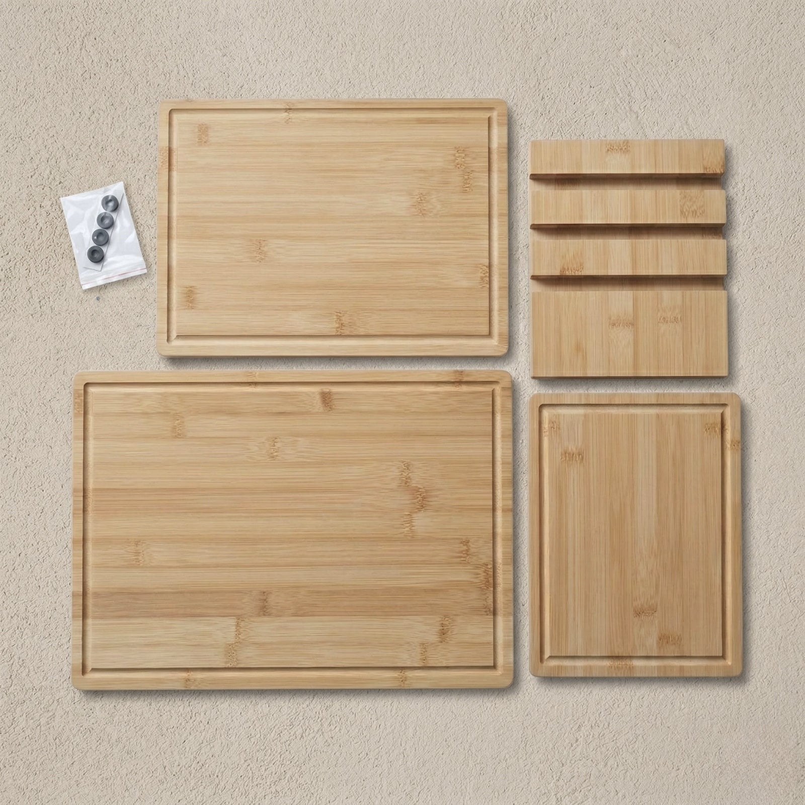 Zestaw 3 bambusowych desek do krojenia ze stojakiem DOSSIER